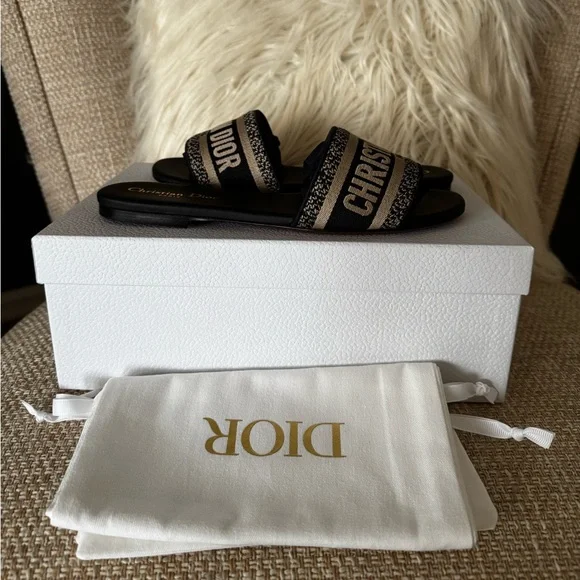 Christian Dior Dway Deep Blue Embroidery Slide - Picture 3 of 4